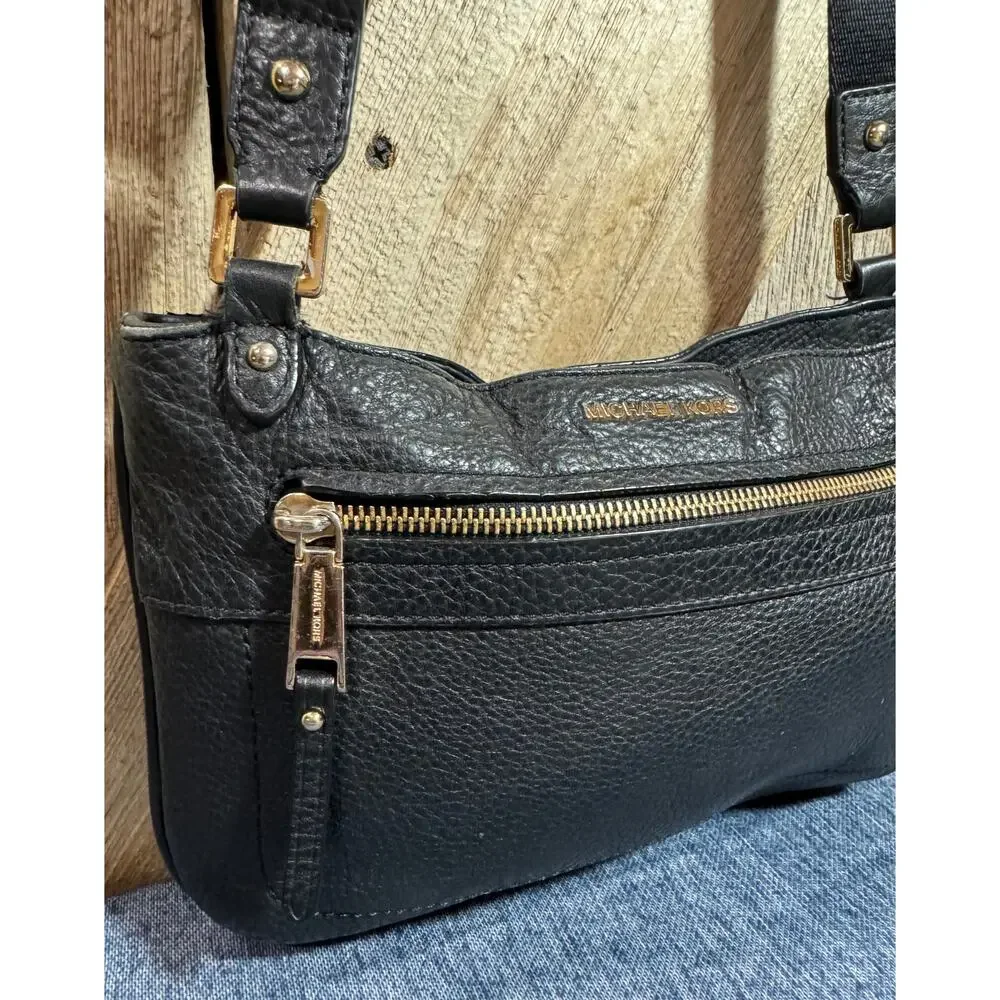Michael Kors Black Pebbled Leather Bag Crossbody Strap Zipper Outer Pocket